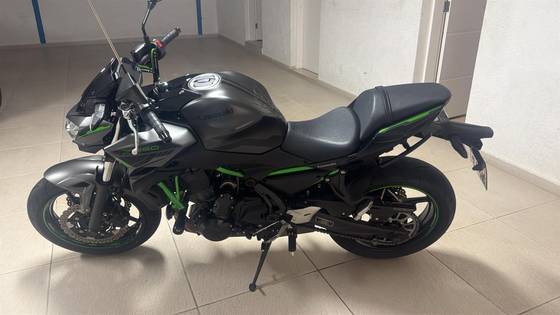 KAWASAKI Z650 ABS 